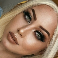 Poisynivy Nøgen