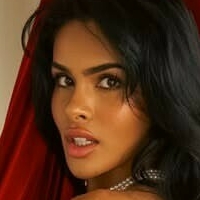 Priscilla Aqilla Nøgen