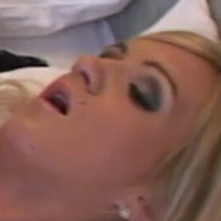 R3cklessMedia Nøgen