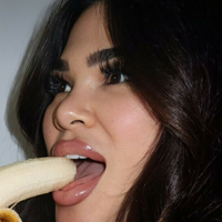 Rachael Ostovich Nøgen