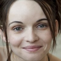 Reyna de Courcy Nøgen