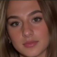 Ryliexo Nøgen