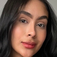 Samie Vera Nøgen