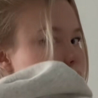 Sara Manner Nøgen