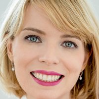 Sarah Mayes Nøgen