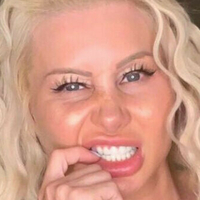 sarahsooliver Nøgen