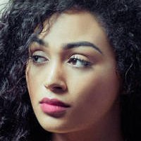 Savannah Basley Nøgen