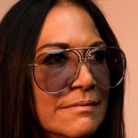 Sheila E. Nøgen