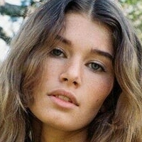Sienna Raine Schmidt Nøgen