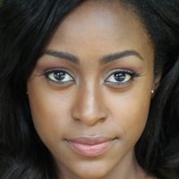 Simona Brown Nøgen
