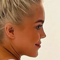 sirenbjerkli Nøgen