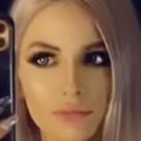 Skyllar_selene Nøgen
