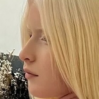 snowwhiteemma Nøgen