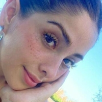 sofiaa_gomez21 Nøgen