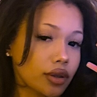 suziestone Nøgen
