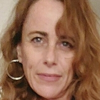 Tara Smith Nøgen