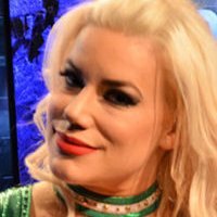 Taya Valkyrie Nøgen