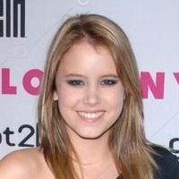 Taylor Spreitler Nøgen