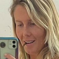 tei_eliz Nøgen