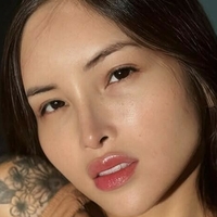 Theamazingsimmii Nøgen