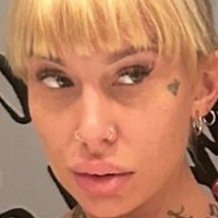Toni Trips Nøgen