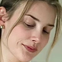 Valkymary Nøgen
