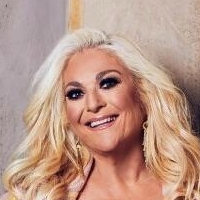 Vanessa Feltz Nøgen