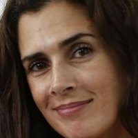 Vanessa Saba Nøgen