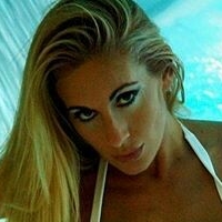 victorialombatv Nøgen