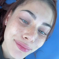 Vivi Olix Nøgen