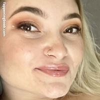 xxxsabrinamay Nøgen
