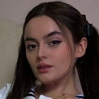 Yana Leonova Nøgen