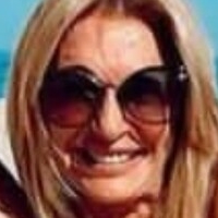 Yanina Latorre Nøgen