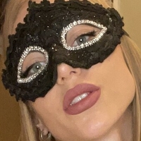 YourNika Nøgen