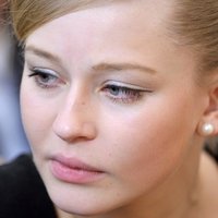 Yuliya Peresild Nøgen