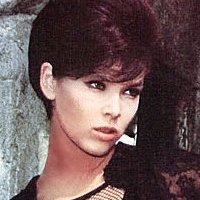 Yvonne Craig Nøgen