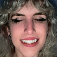 Zelda McKay Nøgen