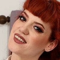 Zoe Blake Nøgen