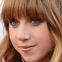 Zoe Kazan Nøgen